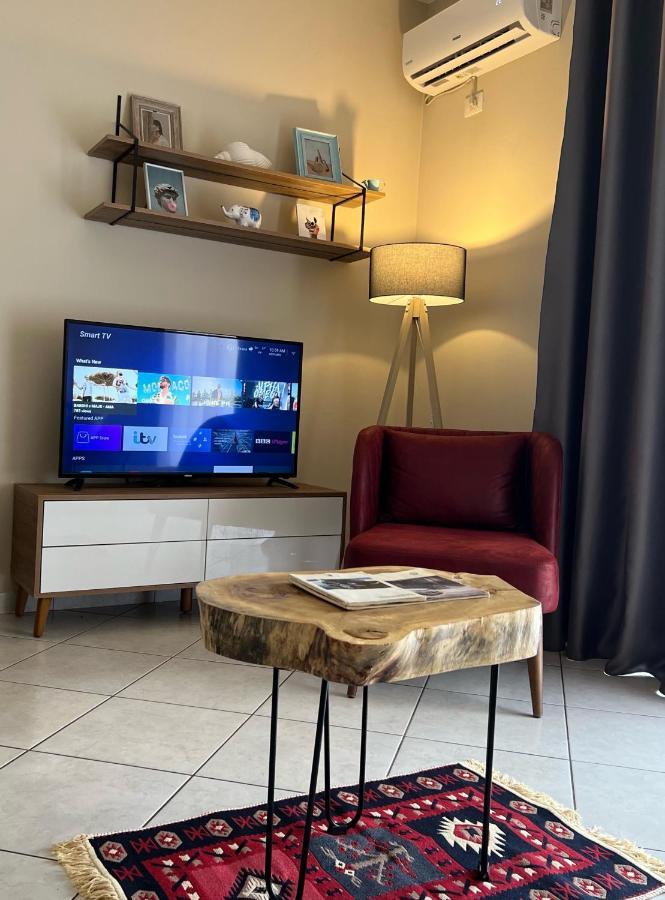 Numa Apartament Vlore Bagian luar foto
